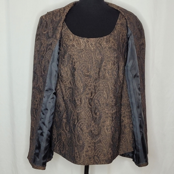 Nipon Boutique 2 Pc. Paisley-Jacquered Top & Jacket - Size 16W - Picture 5 of 13